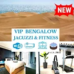 Rooftop Jaccuzi - Pool - Fitness Area - Free Wifi - Air Conditioner - Pool - Modern & Comfortable - Sunnygolf Bungalow